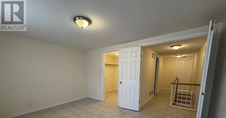 230 Cumberland Street, Ottawa, ON, K1N 5J1 - 5
