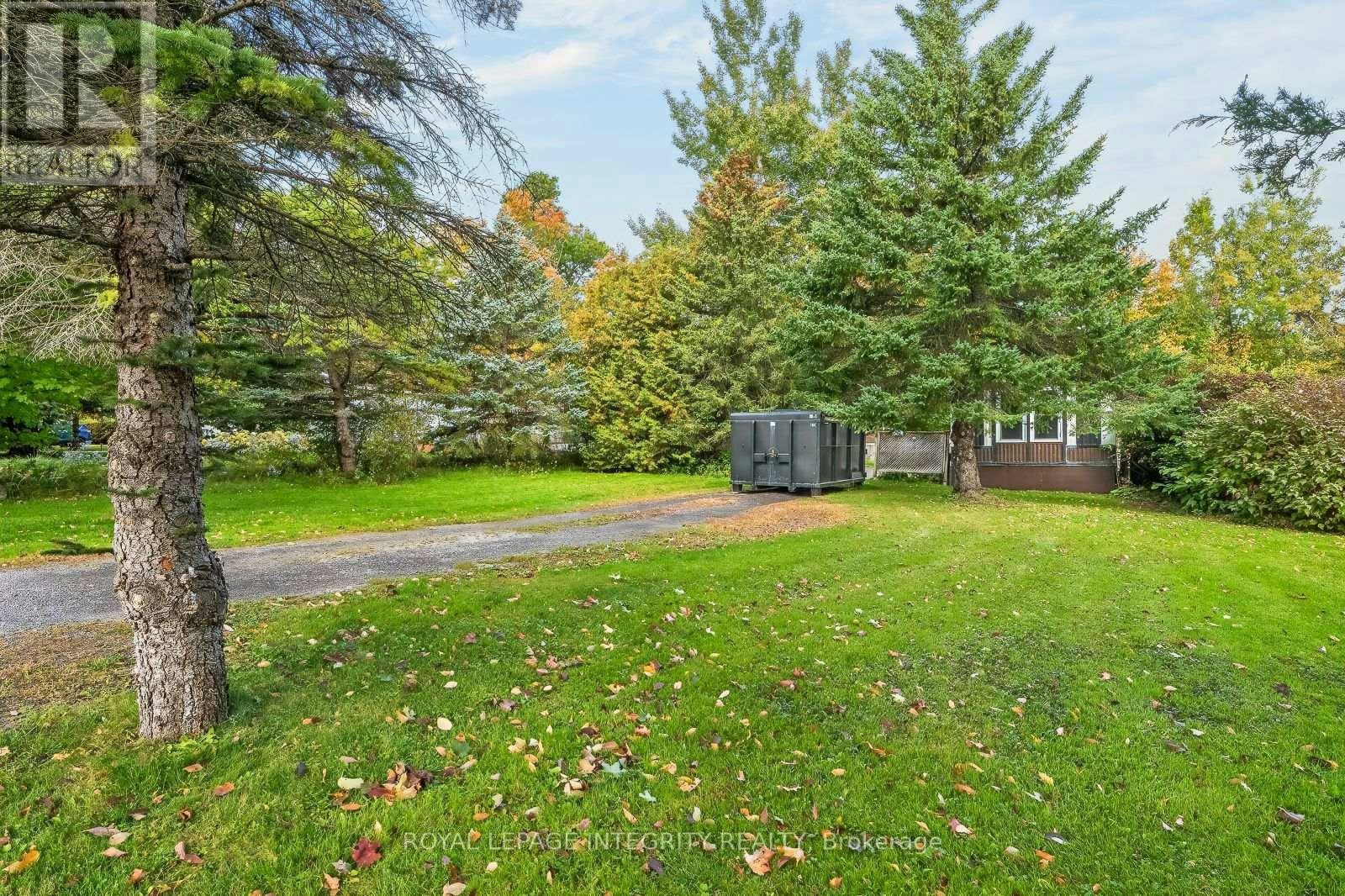 32-7481 Mitch Owens Road, Ottawa, ON, K1G 3N4