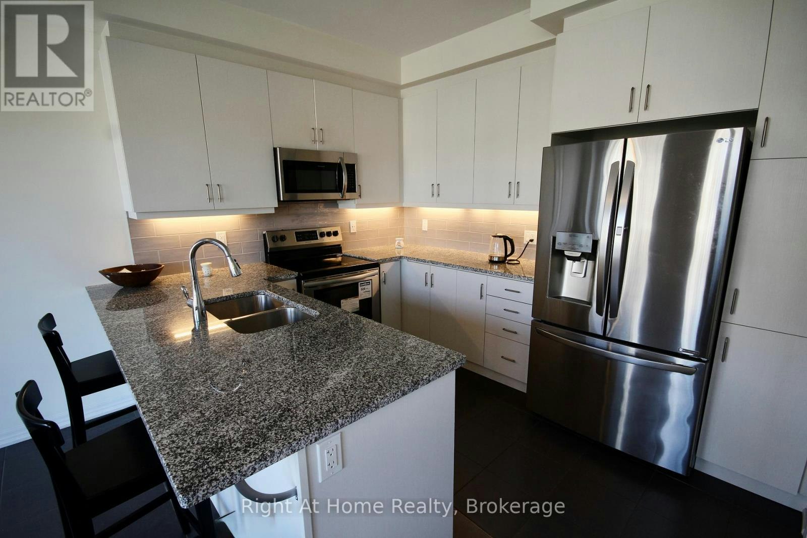 119 Stork Street, Oakville, ON, L6H 7C8 - 15