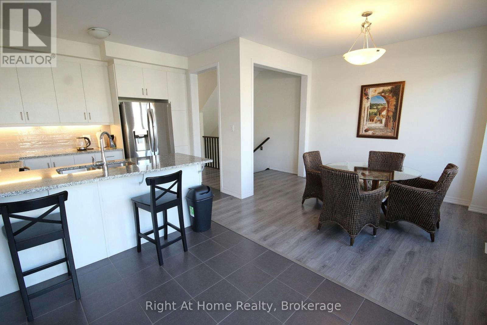 119 Stork Street, Oakville, ON, L6H 7C8 - 12