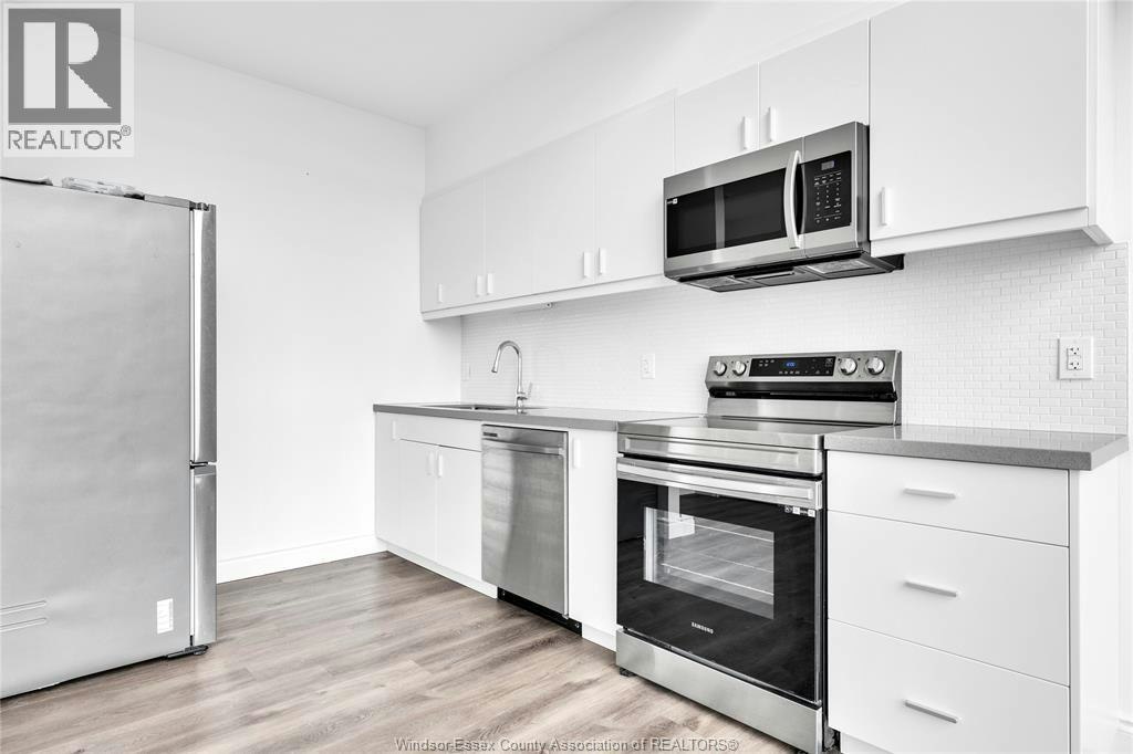 403-1900 6th Concession, Windsor, ON, N9G 3A3 - 2