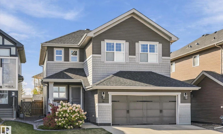 18 Altadena Point