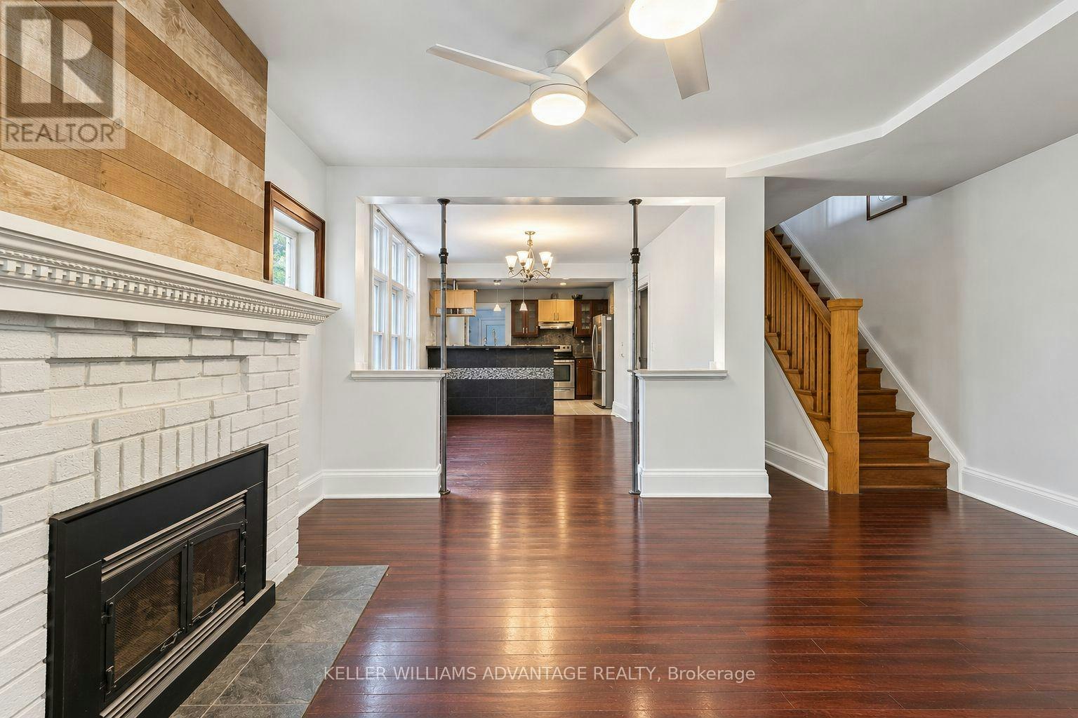 MAIN & 2ND-585 Woodbine Avenue, Toronto, ON, M4E 2H9 - 6
