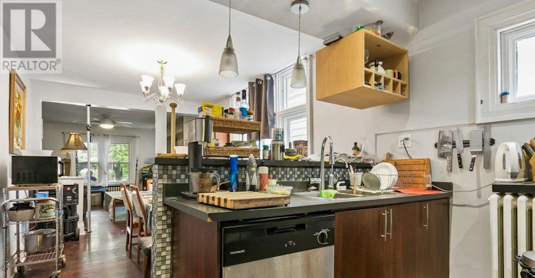 MAIN & 2ND-585 Woodbine Avenue, Toronto, ON, M4E 2H9 - 13