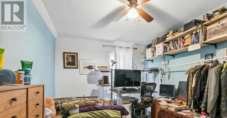 MAIN & 2ND-585 Woodbine Avenue, Toronto, ON, M4E 2H9 - 22