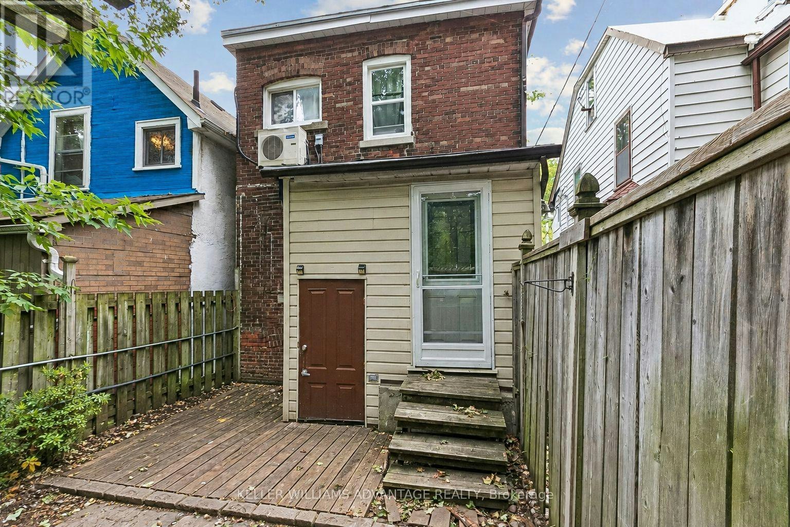 MAIN & 2ND-585 Woodbine Avenue, Toronto, ON, M4E 2H9 - 27