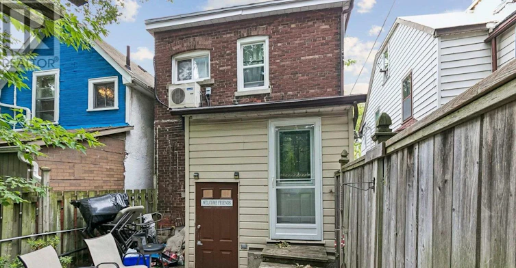 MAIN & 2ND-585 Woodbine Avenue, Toronto, ON, M4E 2H9 - 26