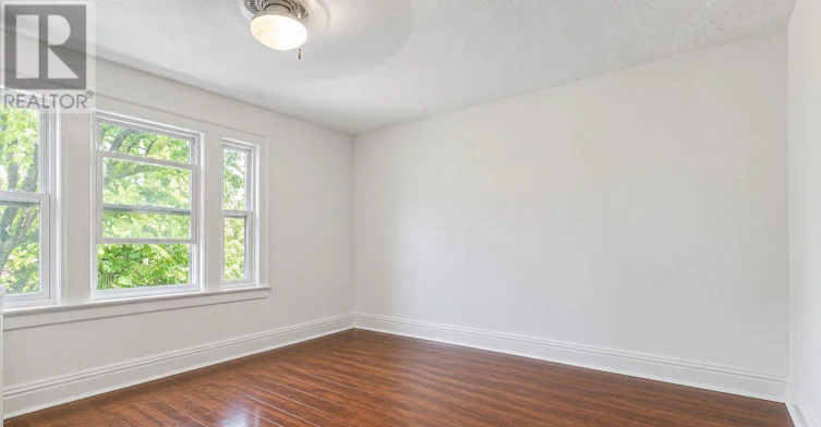 MAIN & 2ND-585 Woodbine Avenue, Toronto, ON, M4E 2H9 - 19