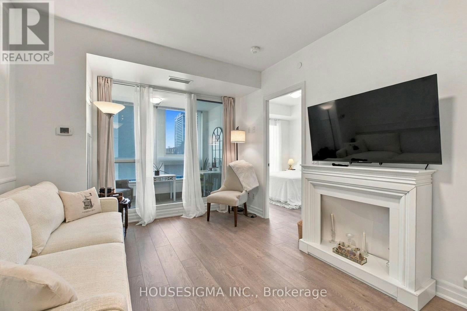 705-9085 Jane Street, Vaughan, ON, L4K 0L8 - 9