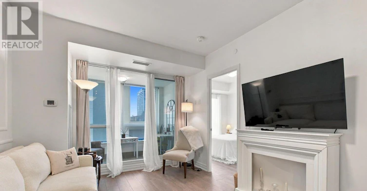 705-9085 Jane Street, Vaughan, ON, L4K 0L8 - 9
