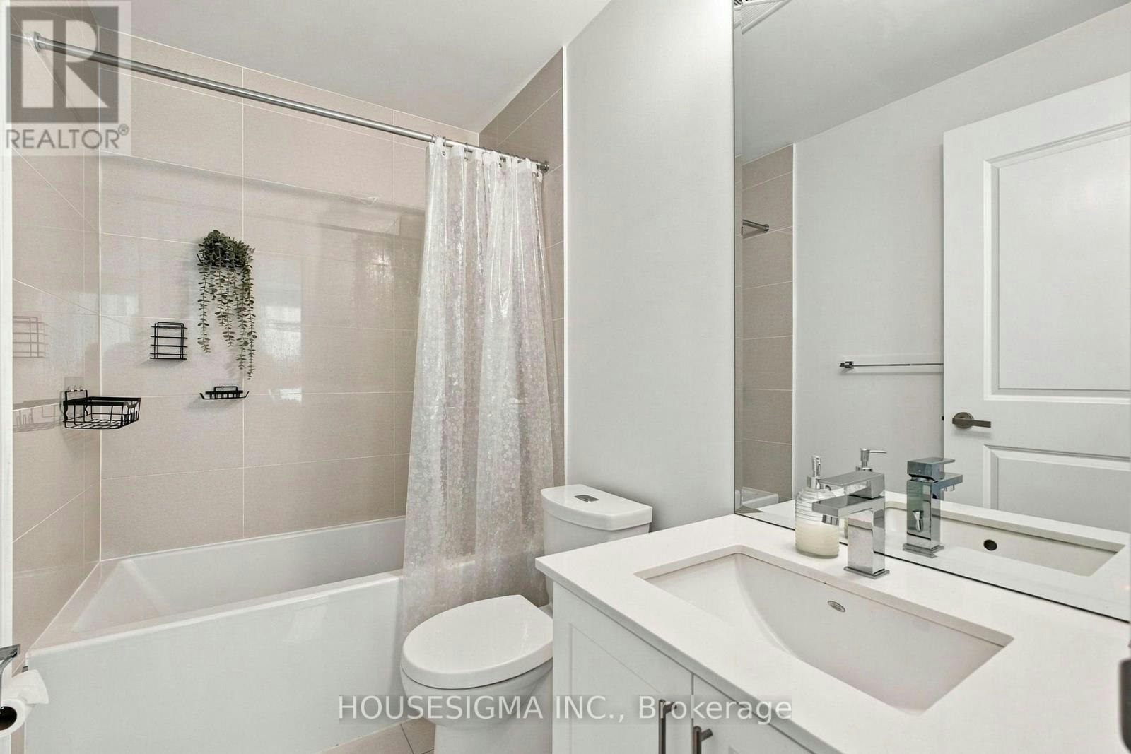 705-9085 Jane Street, Vaughan, ON, L4K 0L8 - 19