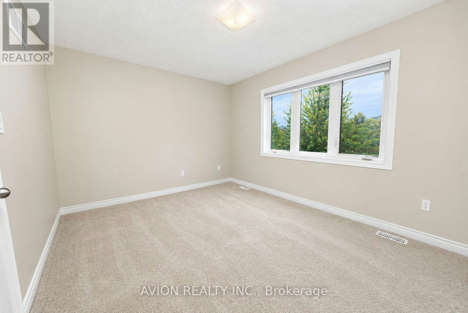 63 Forsyth Crescent N, Barrie, ON, L4N 6R1 - 9