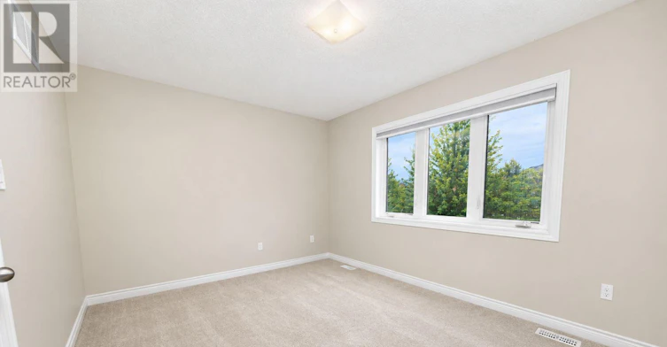 63 Forsyth Crescent N, Barrie, ON, L4N 6R1 - 9