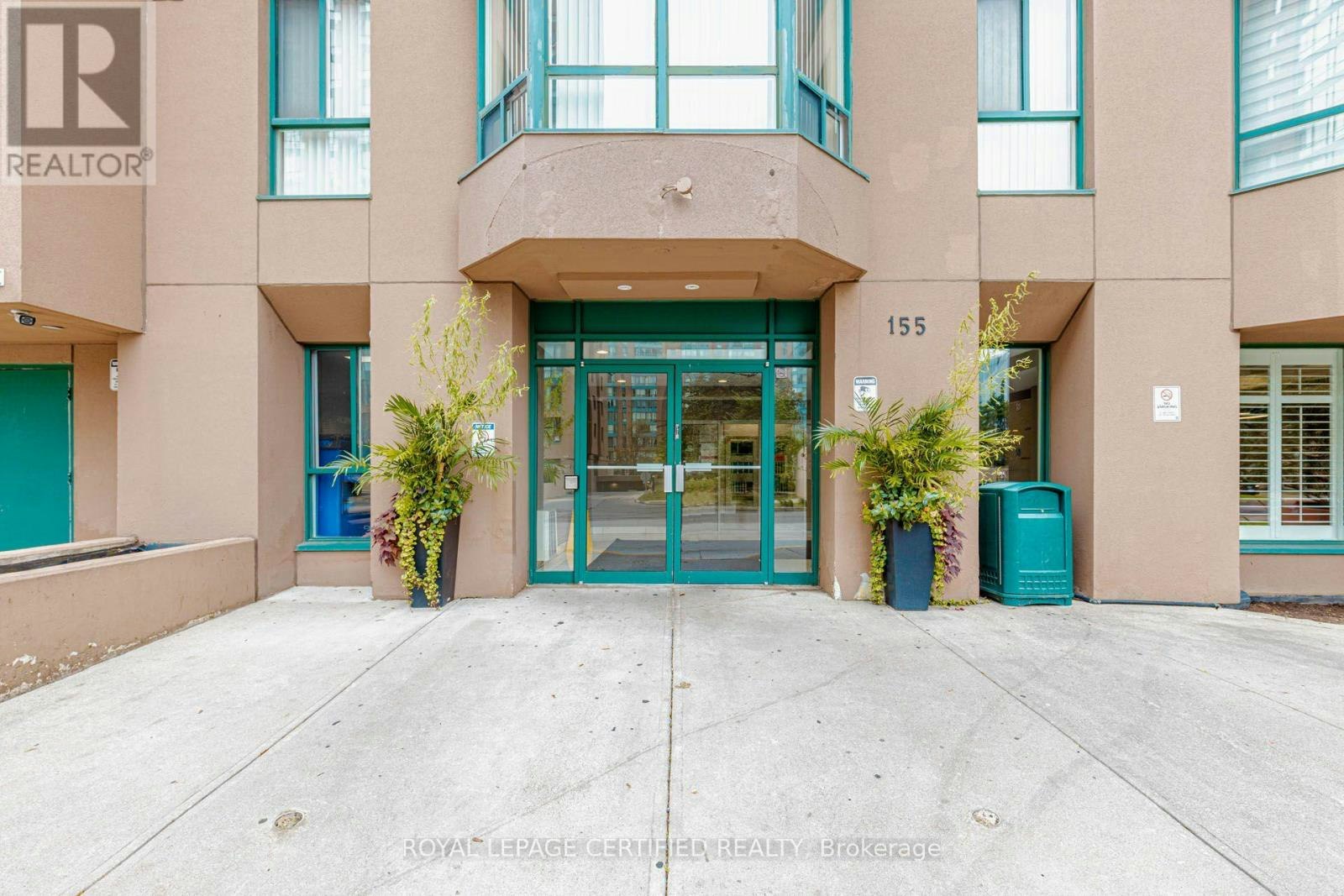 PH15-155 Hillcrest Avenue, Mississauga, ON, L5B 3Z2