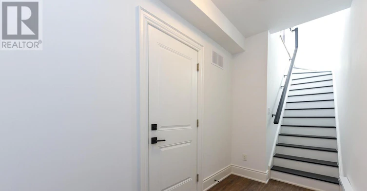 168-56 Lunar Crescent, Mississauga, ON, L5M 2R4 - 4