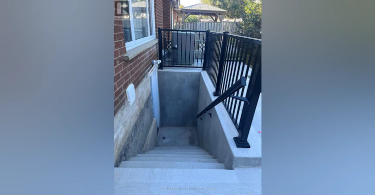 21 Hartford Trail, Brampton, ON, L6W 4K2 - 3