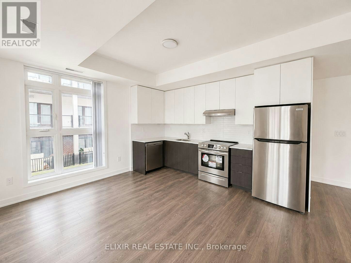 206-140 Canon Jackson Drive, Toronto, ON, M6M 0B9 - 11