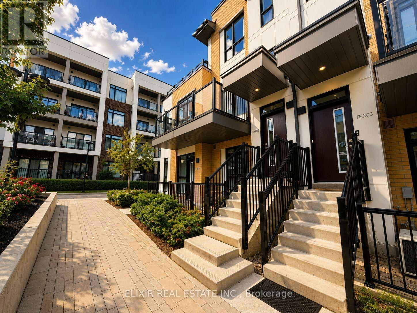 206-140 Canon Jackson Drive, Toronto, ON, M6M 0B9 - 3