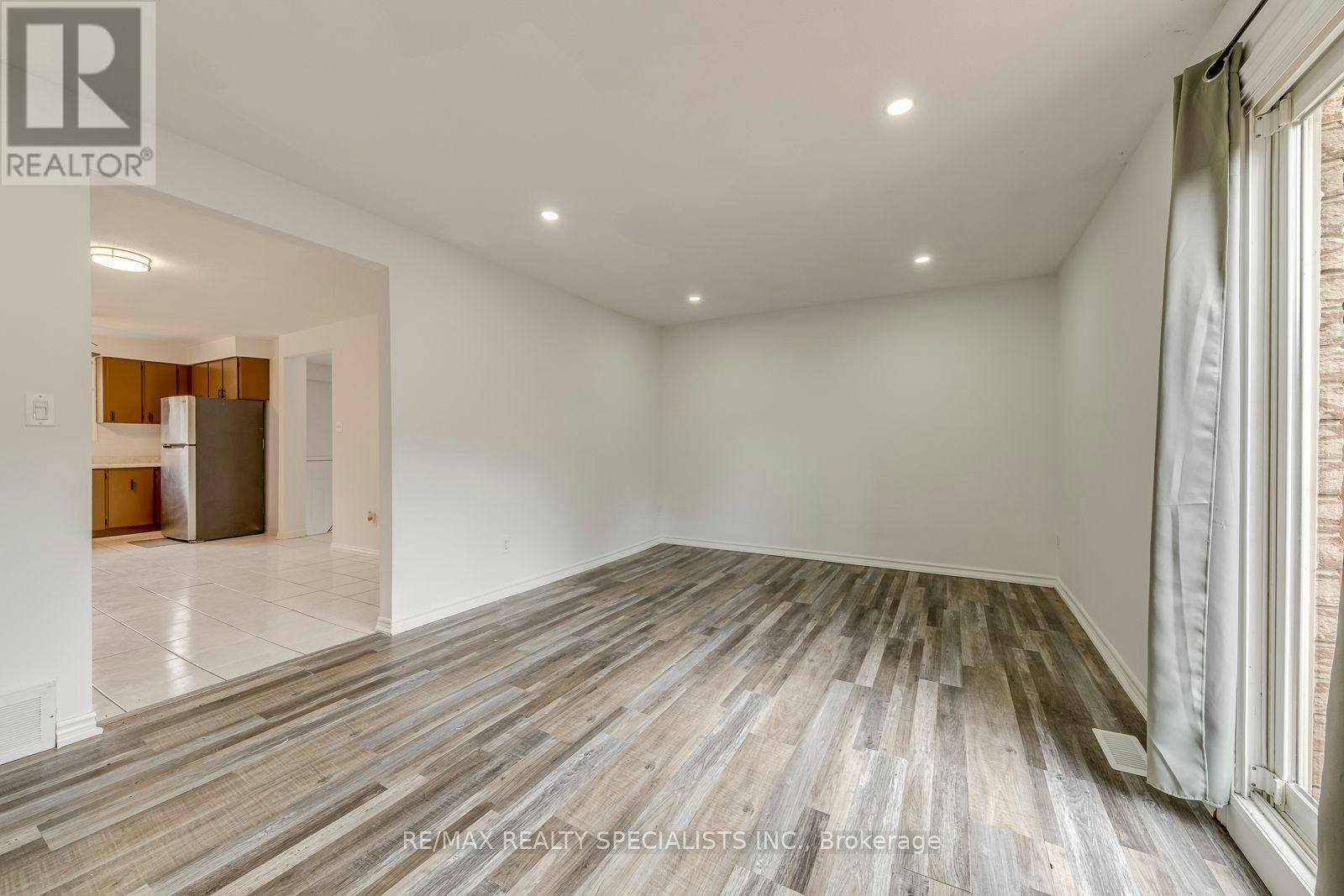 7-325 Mary Street, Hamilton, ON, L8L 8A2 - 16
