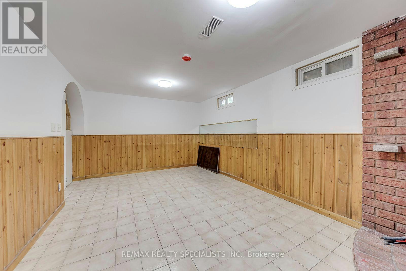 7-325 Mary Street, Hamilton, ON, L8L 8A2 - 34