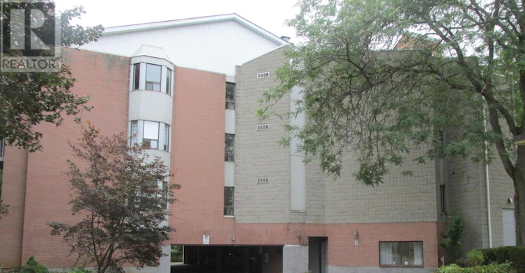 203-5 Niagara Street, Grimsby, ON, L3M 5A3