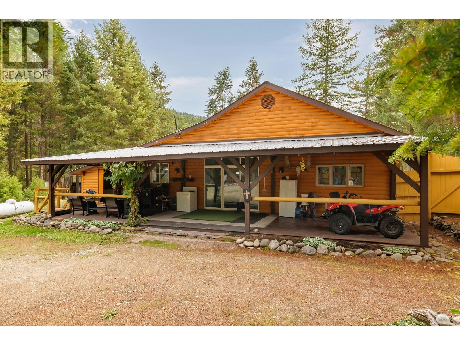 22-6350 33 Highway, Beaverdell, BC, V0A 1H0