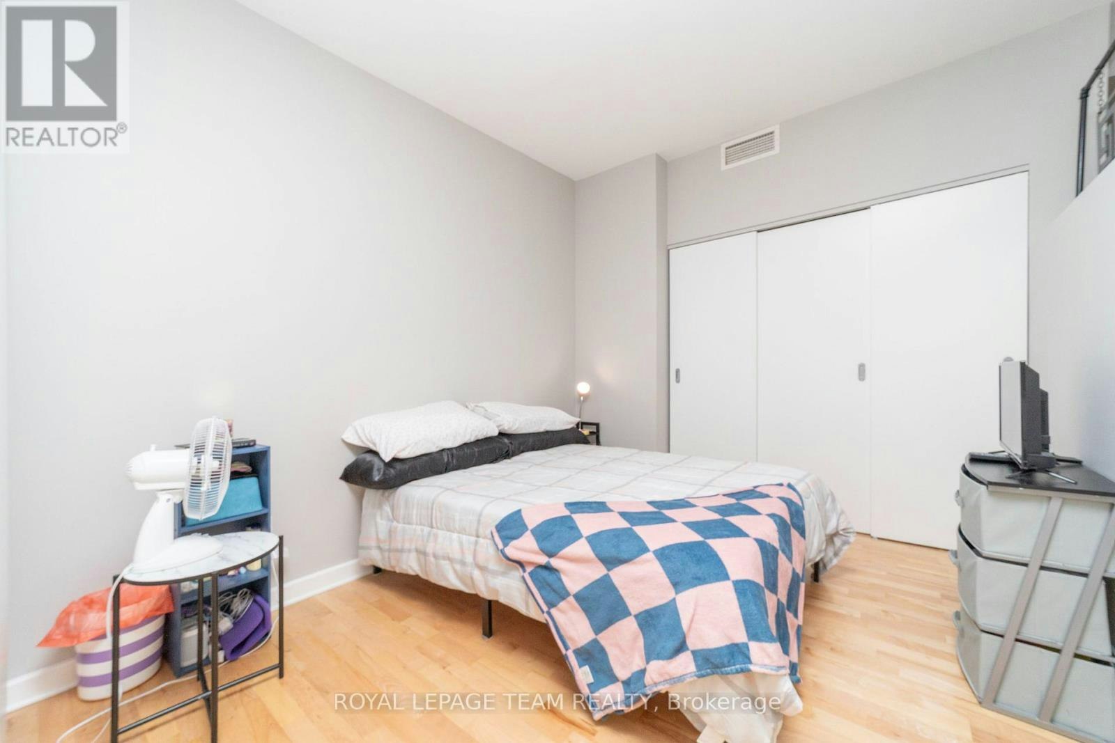 209-180 York Street, Ottawa, ON, K1N 1J6 - 6