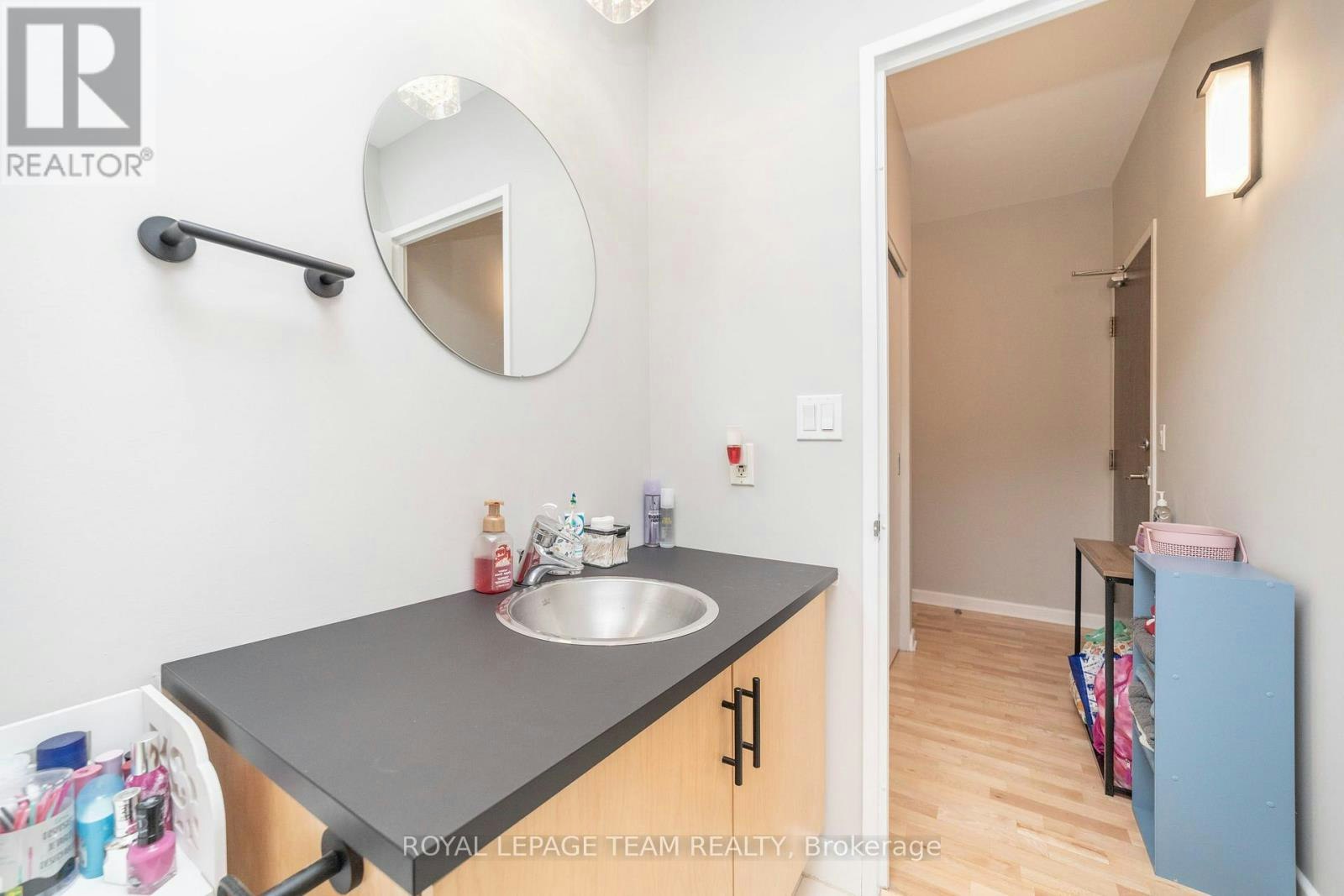 209-180 York Street, Ottawa, ON, K1N 1J6 - 10