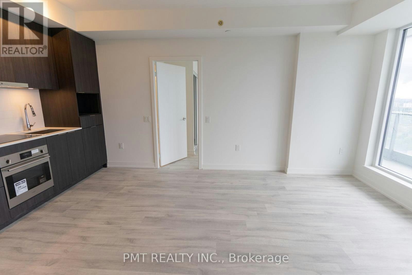 N2610-7 Golden Lion Heights, Toronto, ON, M2M 0C1 - 4