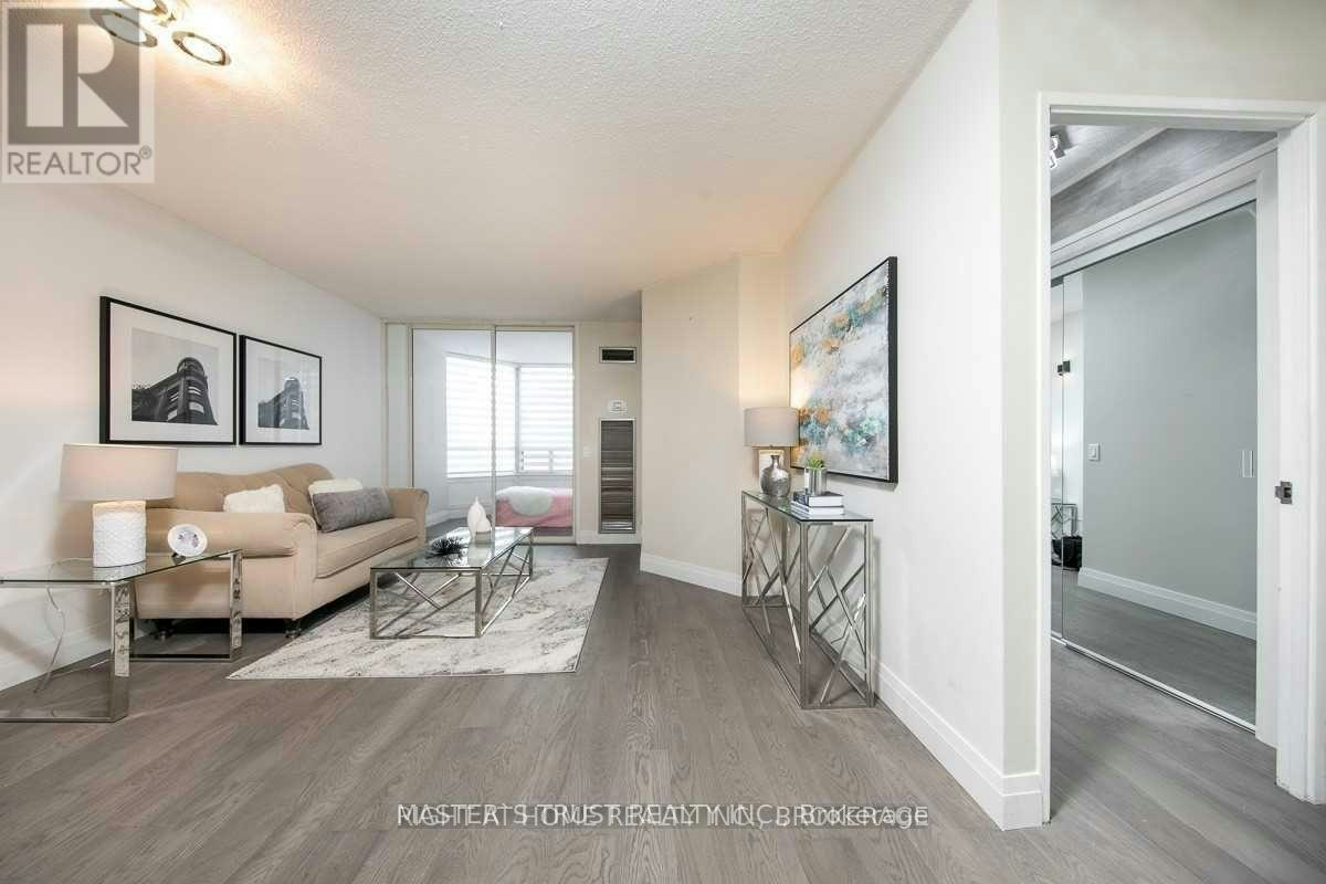 306-7 Bishop Avenue, Toronto, ON, M2M 4J4 - 7