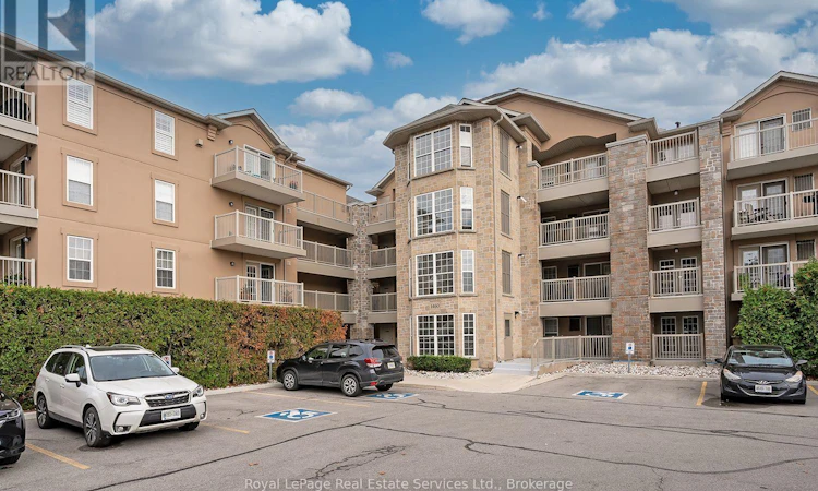 111-1460 Bishops Gate