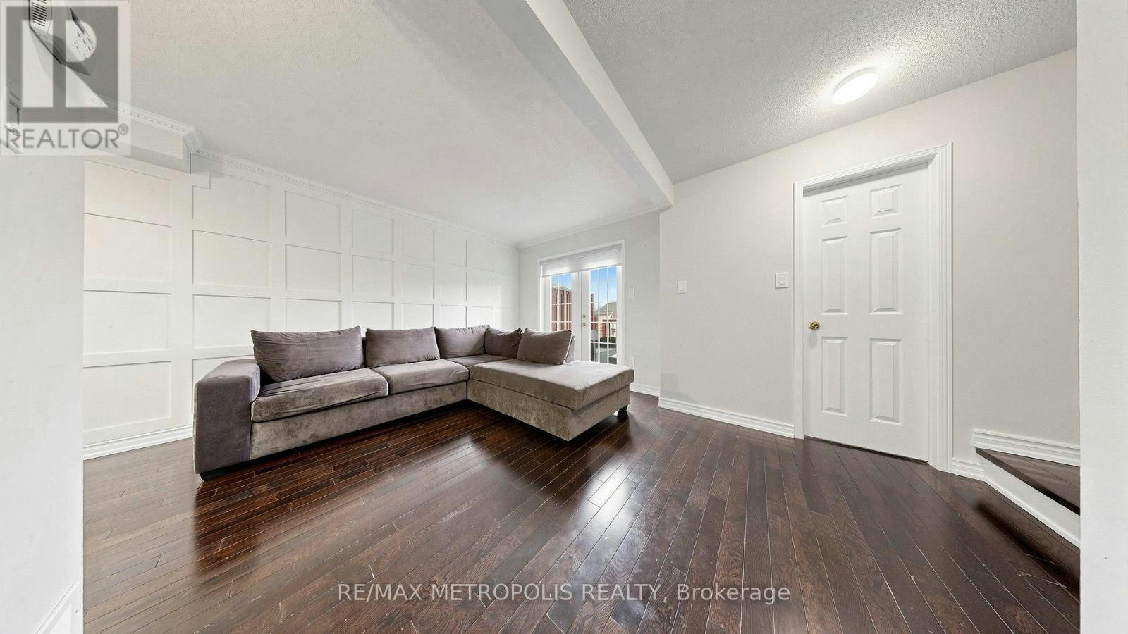 123-2 Hedge End Road, Toronto, ON, M1B 5Z8 - 7