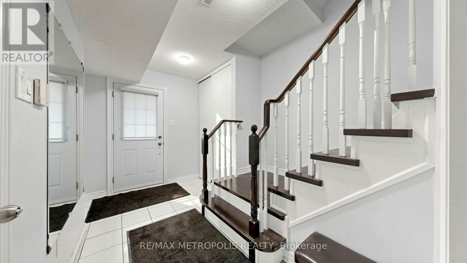 123-2 Hedge End Road, Toronto, ON, M1B 5Z8 - 5