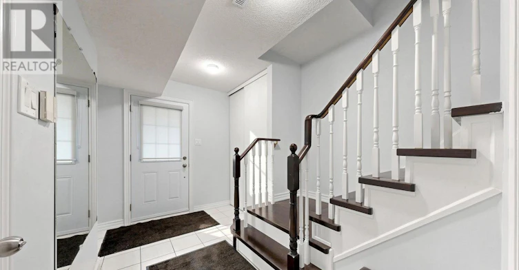 123-2 Hedge End Road, Toronto, ON, M1B 5Z8 - 5