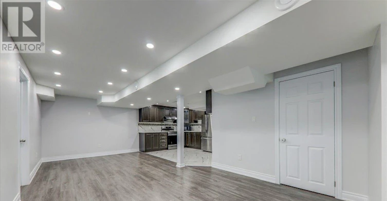 50 Marydale Avenue S, Markham, ON, L3S 3N3 - 5