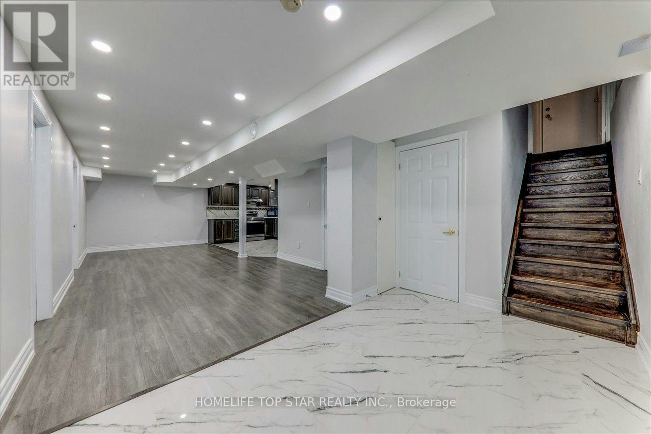 50 Marydale Avenue S, Markham, ON, L3S 3N3 - 4