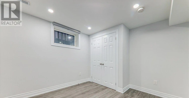 50 Marydale Avenue S, Markham, ON, L3S 3N3 - 12