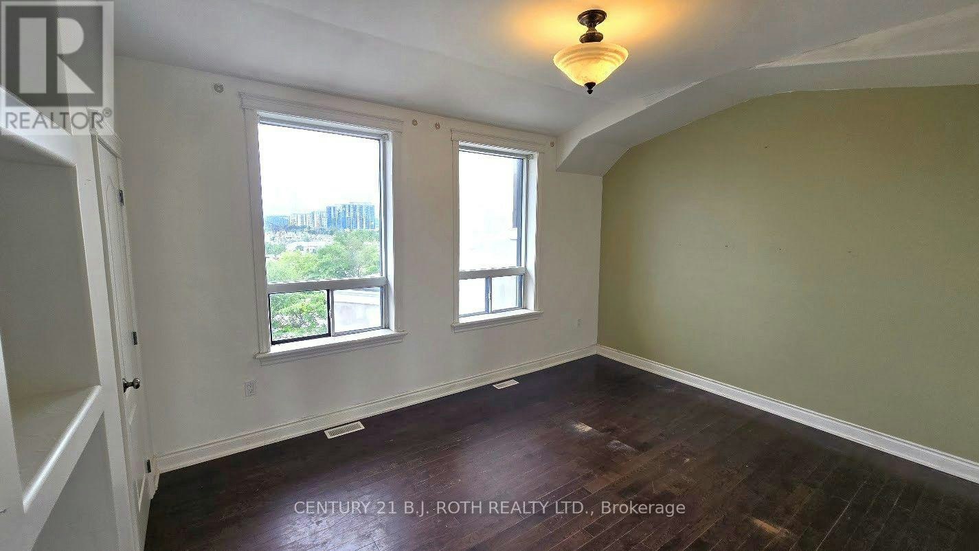 1-41 Dunlop Street E, Barrie, ON, L4M 1L2 - 11