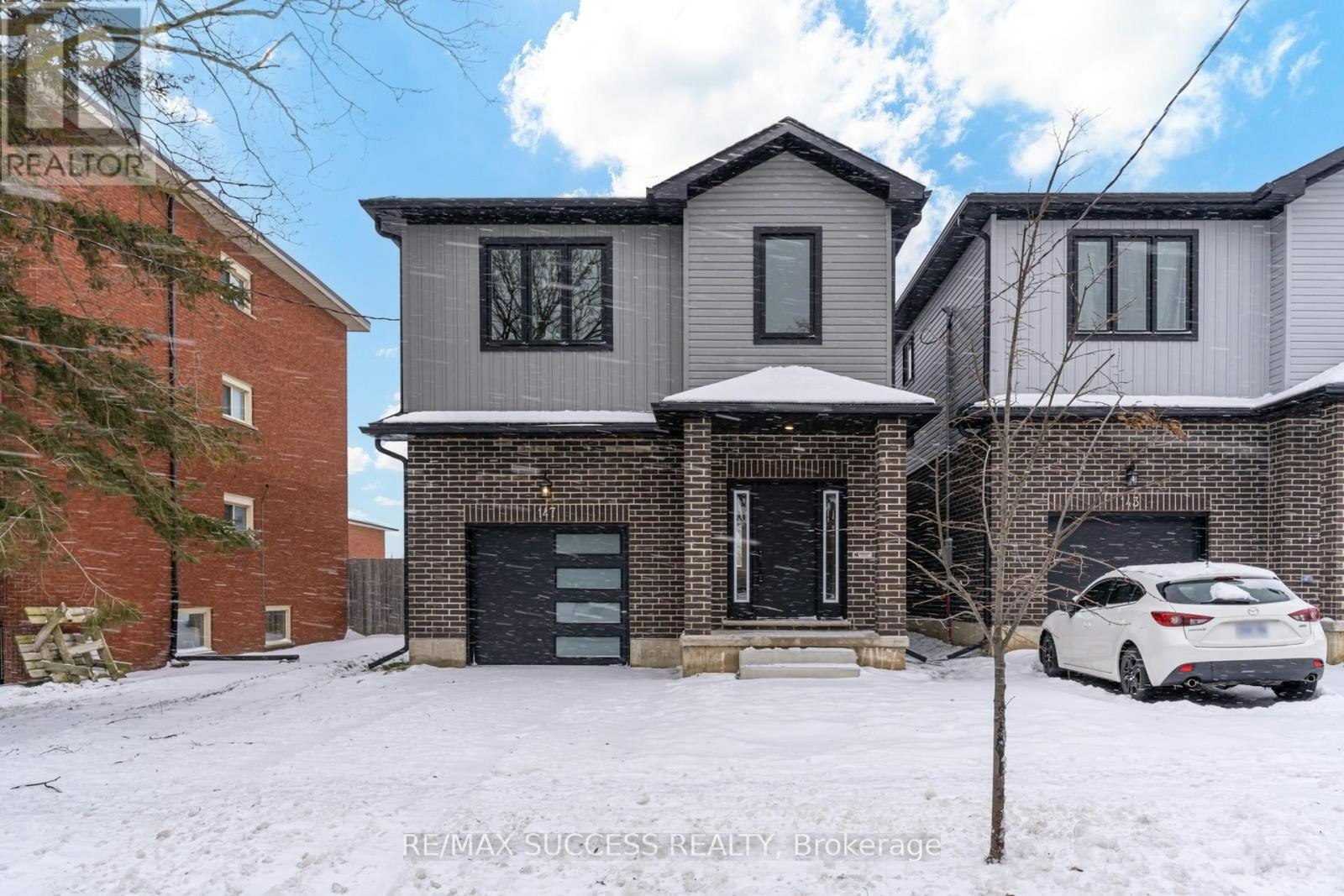 147 Siebert Avenue, Kitchener, ON, N2C 2M1