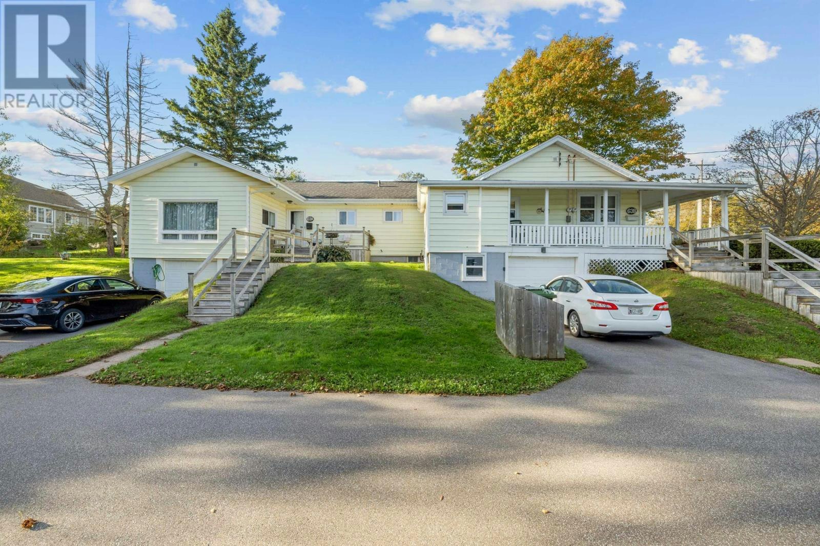 63A-B Brackley Point Road, Charlottetown, PE, C1A 6Y3