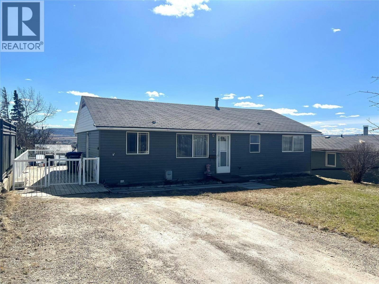 1621 95 Avenue, Dawson Creek, BC, V1G 1K2