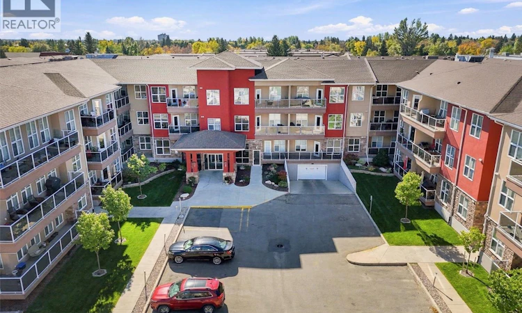 111-1035 Moss Avenue