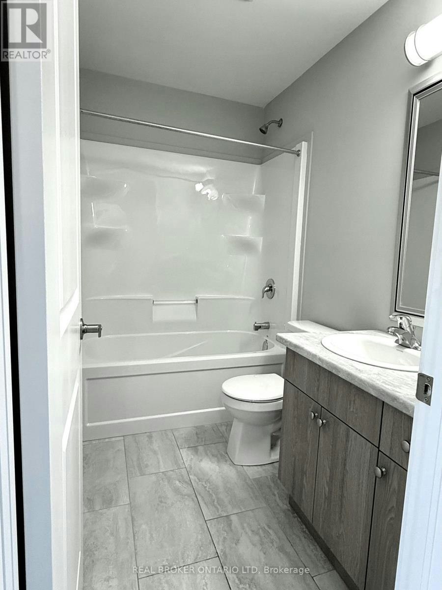 164-177 Edgevalley Road, London, ON, N5V 0C5 - 17