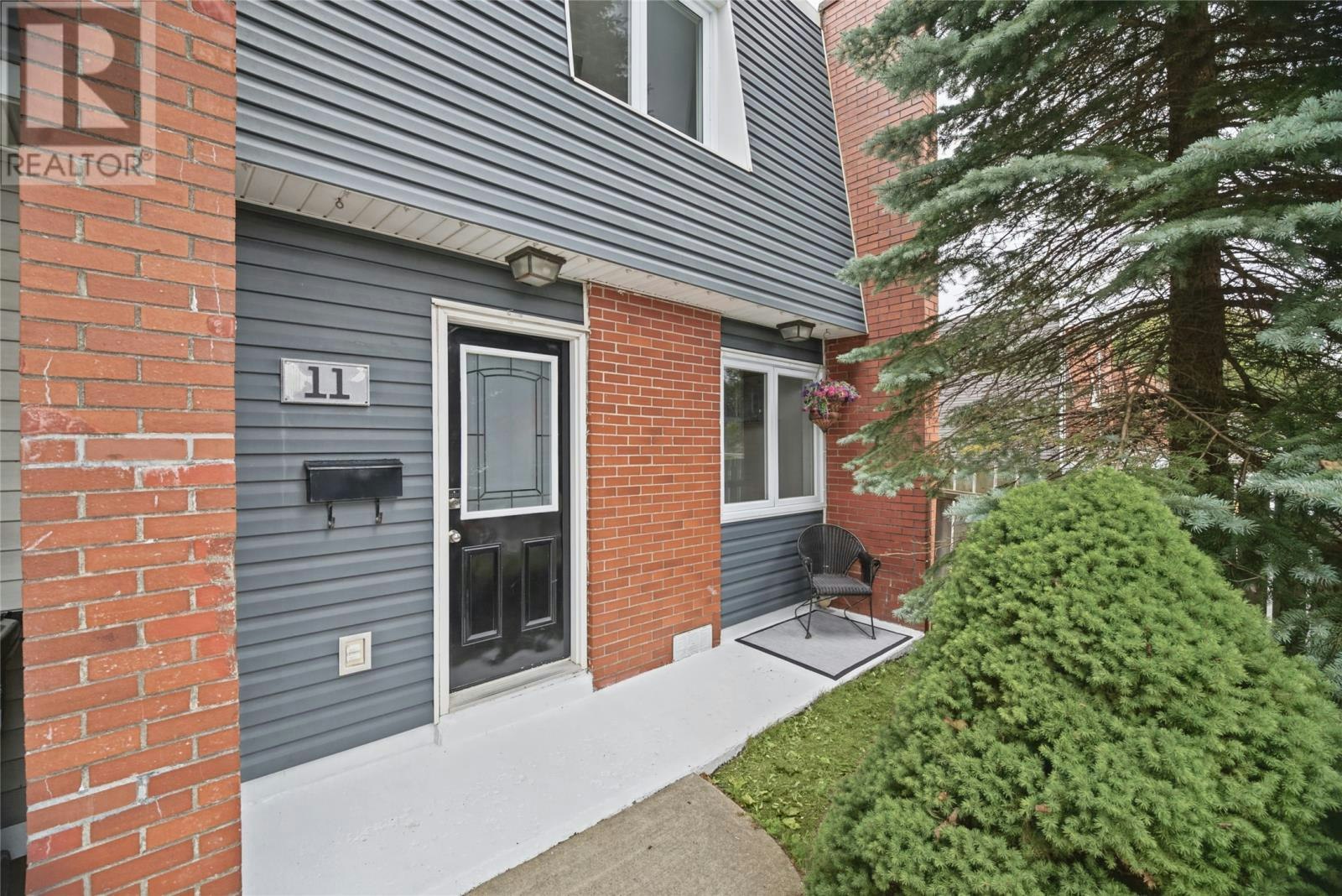 11 Steer Street, St Johns, NL, A1E 3W7