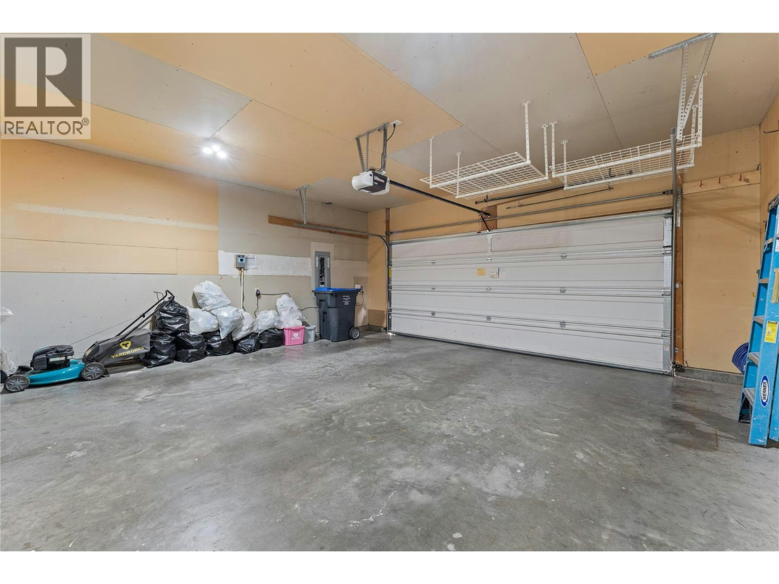 3516 Camelback Drive, Kelowna, BC, V1X 8A7 - 72