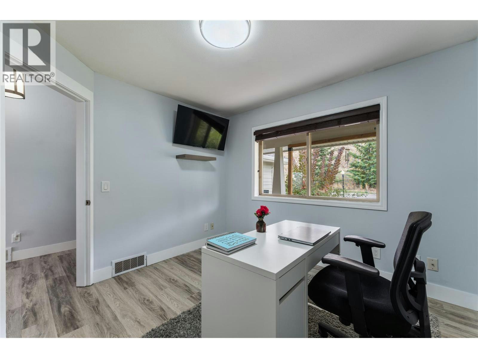3516 Camelback Drive, Kelowna, BC, V1X 8A7 - 8