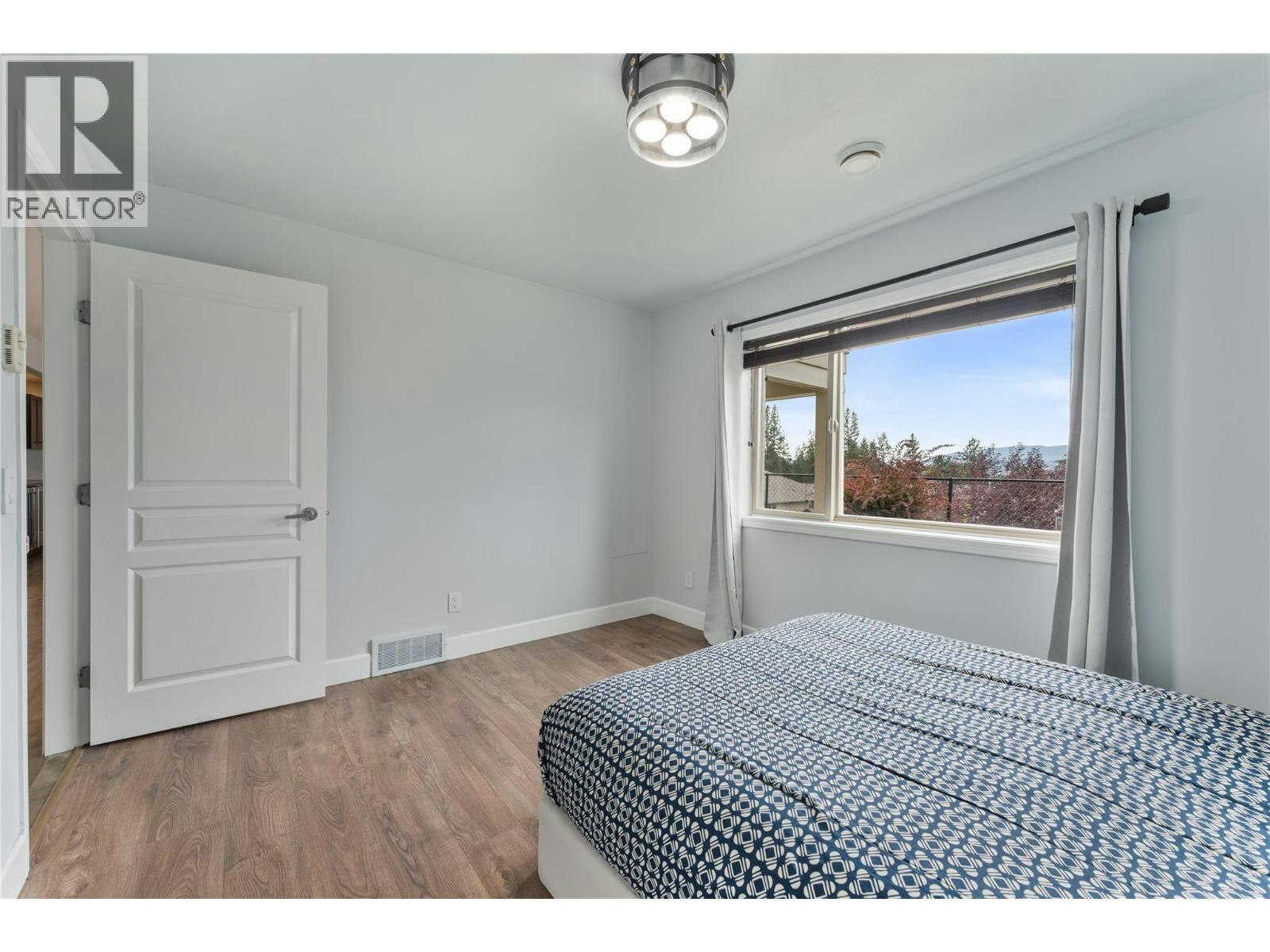 3516 Camelback Drive, Kelowna, BC, V1X 8A7 - 38