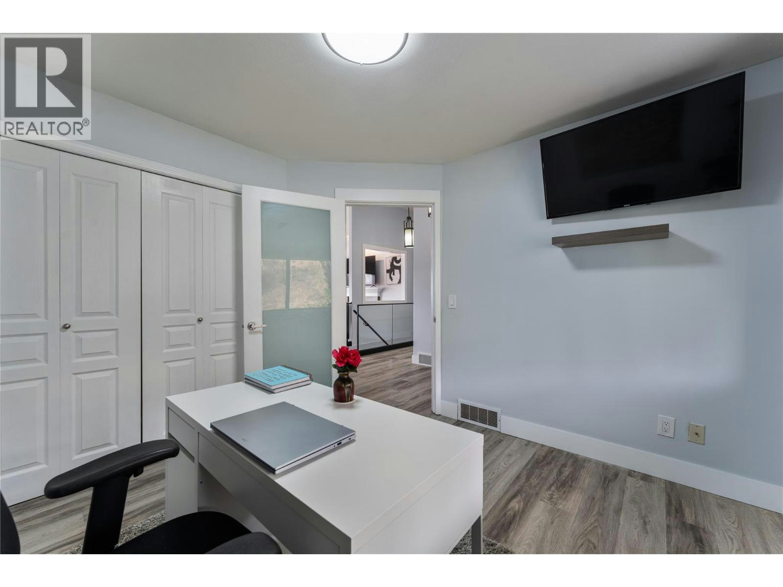 3516 Camelback Drive, Kelowna, BC, V1X 8A7 - 7