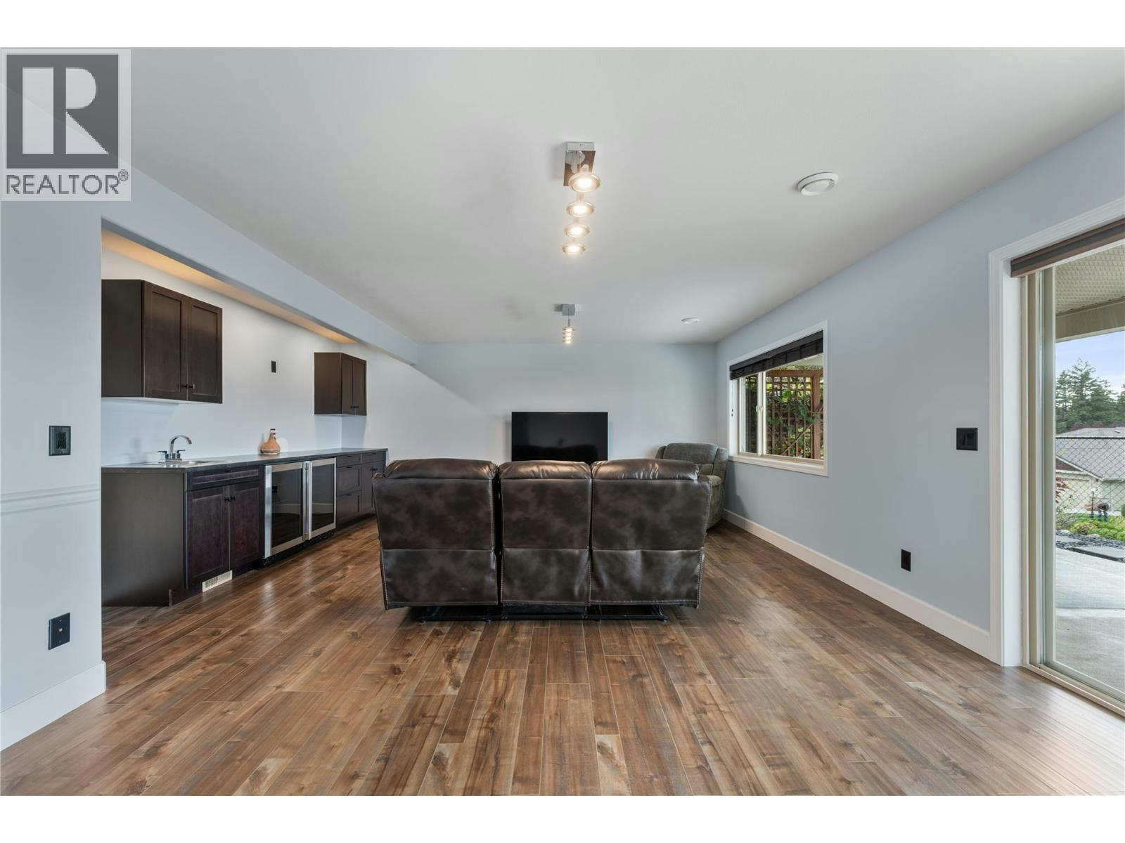 3516 Camelback Drive, Kelowna, BC, V1X 8A7 - 45