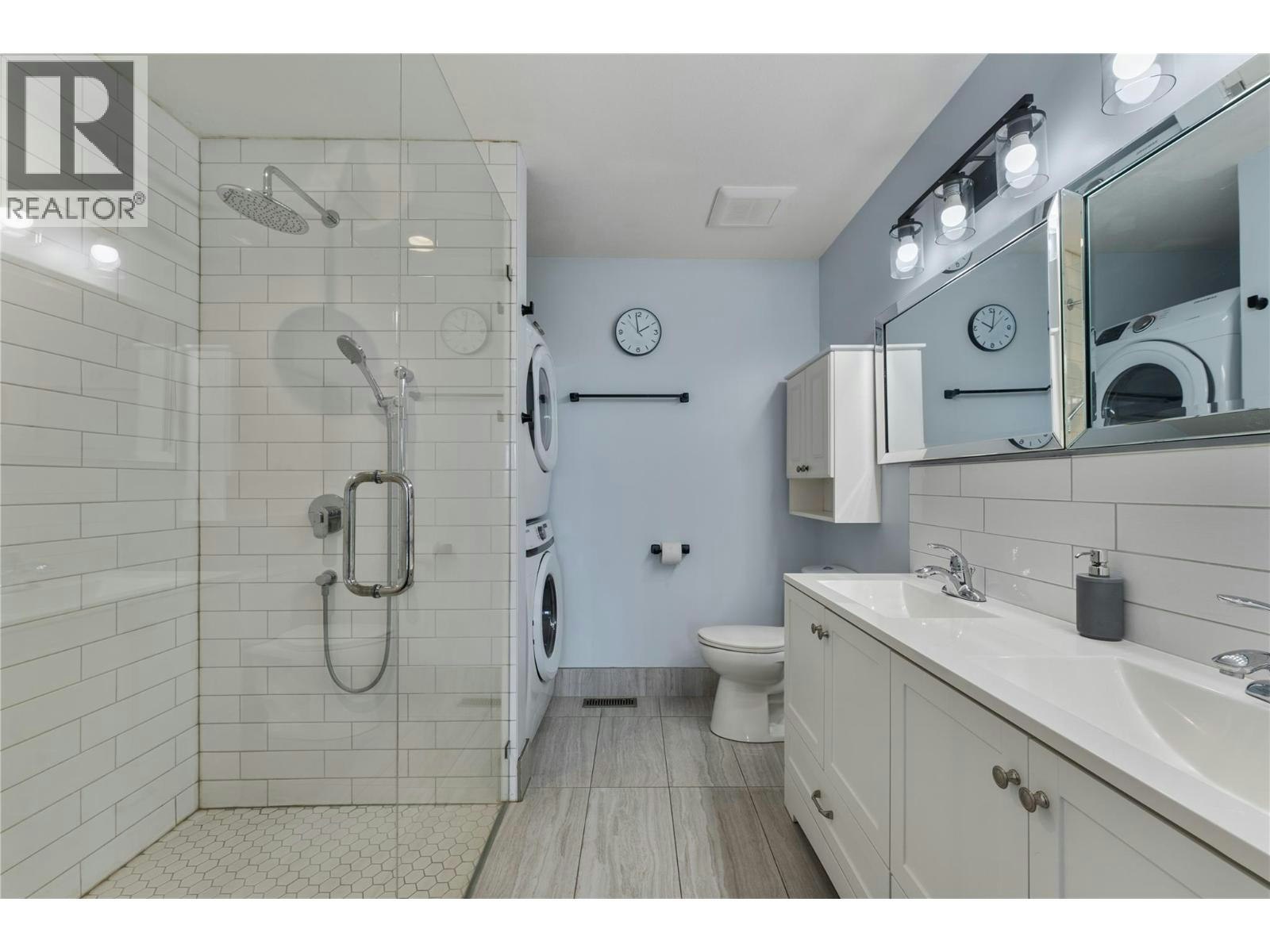 3516 Camelback Drive, Kelowna, BC, V1X 8A7 - 29